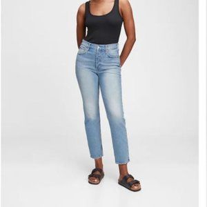 Gap Cheeky Straight Jeans